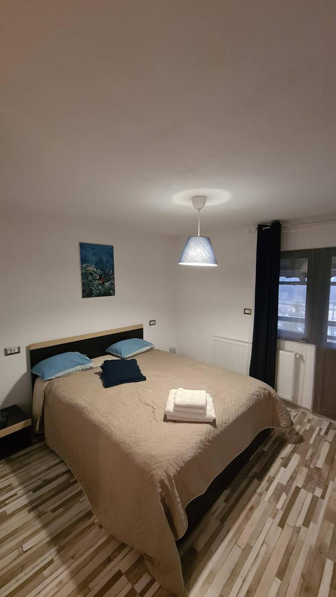 Camere De Inchiriat Livada Cu Meri Căpăţîneni-Ungureni Kültér fotó